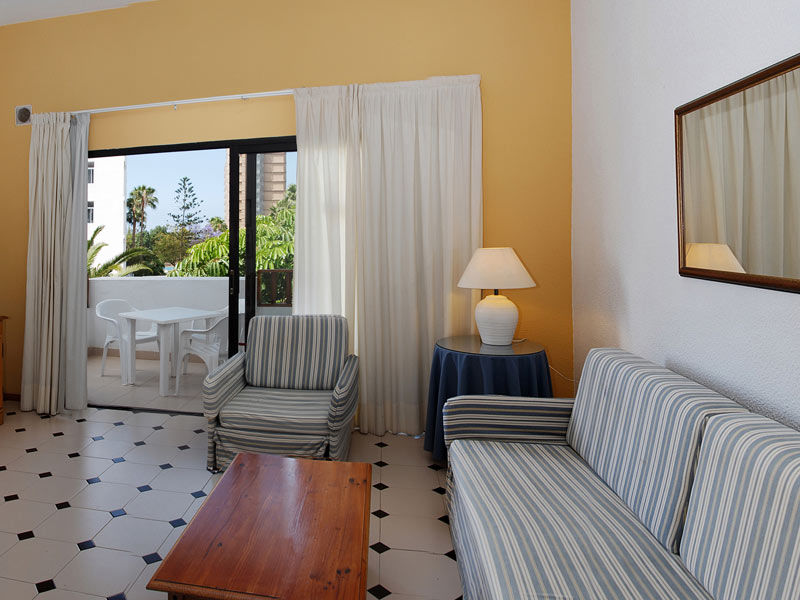 Apartamentos Hg Cristian Sur Los Cristianos  Exterior foto